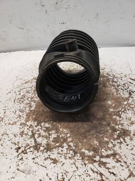 17230rkga00 Acura Rl 2010 Air Tube/resonator 1397749