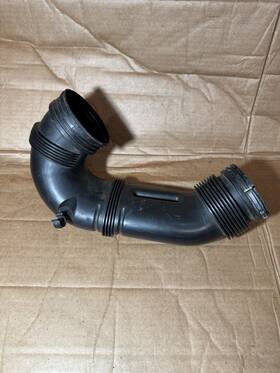 7l0129684 Audi 2007 - 2010 Q7 4l 3.6l Engine Air Intake Hose Pipe Tube Duct Inlet Oem