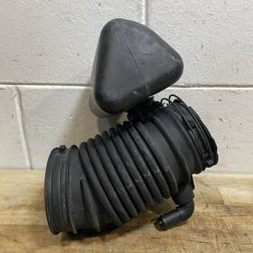 28191-3v300 Bfo 2012 Hyundai Azera Engine Air Intake Hose 3.3l Oem