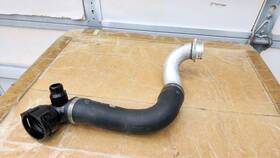 11538074110 Bmw Oem M5 F90 F10 M8 F92 Left Upper Radiator Coolant Hose 8074110 Original