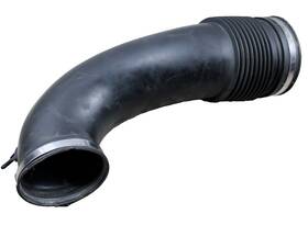 13717544491 Bmw 04-06 E83 E53 X5 4.4 4.8 N62 Engine Air Intake Hose Tube Duct