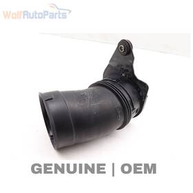 13717834757 Bmw 2006-2010 M6 5.0l - Right Air Intake Duct 7834757