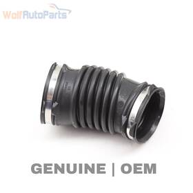 13717934483 Bmw 2019-2023 M550i Xdrive G30 4.4l - Left Engine Air Intake Hose / Duct