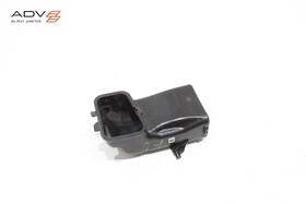 13718591020 Bmw 650i 640i F13 Engine Air Cleaner Left Intake Inlet Duct Hose Oem 2012 - 2018