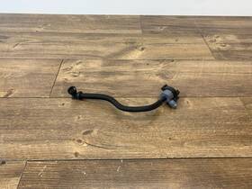 13907852338 Bmw 2018-2022 M5 4.4l Engine Fuel Tank Ventilation Hose Line Pipe F90 Oem