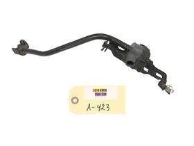 18t145s Bmw 2016-2019 750i G12 Vacuum Valve Tube Hose Line Bracket Oem