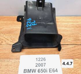7039131 Bmw 04-10 Oem E63 E64 650i Left Driver Side Engine Compartment Air Intake Tube