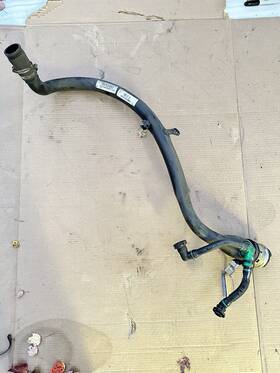 7220693 Bmw 11-17 X3 F25 Gasoline Fuel Tank Filler Neck Tube Pipe Hose Oem 7220693 Bmw 11-17 X3 F25 Gasoline Fuel Tank Filler Neck Tube Pipe Hose Oem