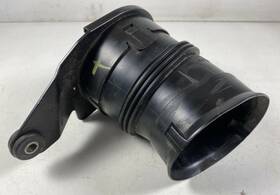 7521016 Bmw Front Air Intake Tube E60 61 530i 525i