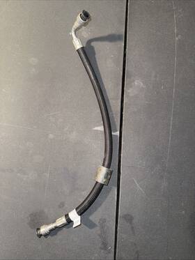 848808401 Bmw 2017-2019 G30 530i Xdrive 2.0l Gasoline Fuel Line Pipe Hose Oem 848808401 Bmw 2017-2019 G30 530i Xdrive 2.0l Gasoline Fuel Line Pipe Hose Oem