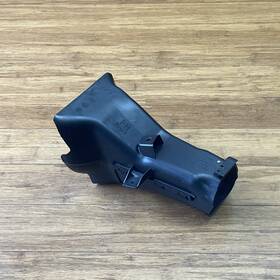 8738940 Bmw 2022-2025 I4 G26 Front Right Brake Vent Cooling Frontward Air Duct Oem