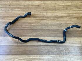 8832956 Bmw 2023 X1 U11 Coolant Hose Supply 2.0l 6k Miles Oem