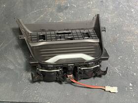 9301722 Bmw 2011-2018 F25 F26 X3 X4 Front Center Console Cup Holder Oem