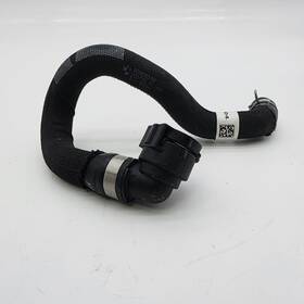 9398952 Bmw Oem 2021 330i G20 B46 Engine Coolant Hose Used