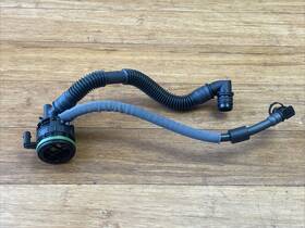 9487568 Bmw 2023 2024 X1 U11 Engine Ventilation Line 6k Miles Oem