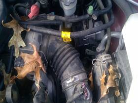 338.gm4605 Buick Terraza 2005 Air Tube/resonator 3615486