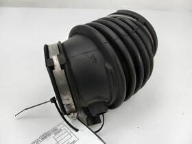 338.gm4e03 Buick 2003 Rendezvous Air Tube Resonator