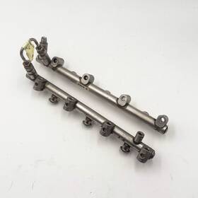12621093 Cadillac 2008-2009 Cts 3.6l Fuel Rail Tested Oem