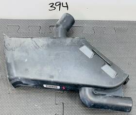 20880140 Cadillac 08-14 Cts Air Intake Cleaner Duct Pipe Tube Oem