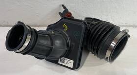 84891736 Cadillac 2020-2025 Ct5 Ct4 Engine Air Cleaner Outlet Duct Hose Pipe 2.0l #104950