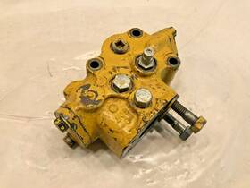 8p1455 Caterpillar Cat 3406b Diesel Engine Hydraulic Body Relief Valve Oem