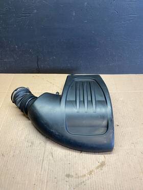 15838664 Chevrolet 2005 To 2006 Cobalt Air Intake Duct Hose Resonator E3819