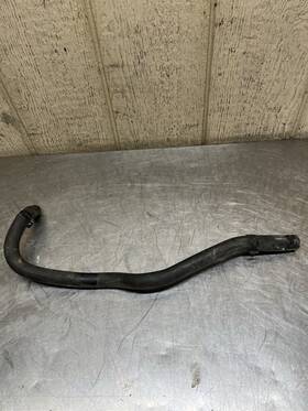 15868131 Chevrolet 2005-2013 C6 Corvette 6.2l Lower Coolant Hose Oem