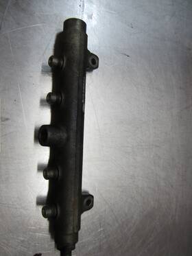 8973036581 Chevrolet Right Fuel Rail For 04-05 Silverado 3500 6.6 Duramax Diese