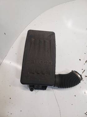 338.gm8l16 Chevrolet Truck Equinox 2016 Air Tube/resonator 1357606