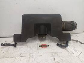 338.gm8m15 Chevrolet Truck Air Tube/resonator From 2015 Silverado 1500 5.3l 11042466