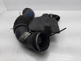 Chevrolet Truck 338.gm8n04 2004 Silverdo 2500 Hd Air Tube/resonator Oem Unit 6.6l Duramax Diesel