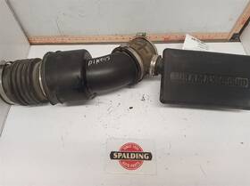 338.gm8n17 Chevrolet Truck Air Inlet Duct Tube With Resonator From 2017 Silverado 3500 6.6l Turbo Diesel 2907 338.gm8n17 Chevrolet Truck Air Inlet Duct Tube With Resonator From 2017 Silverado 3500 6.6l Turbo Diesel 2907