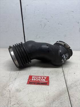 Chevy 15746040 2003 Chevrolet Express Van Air Intake Duct