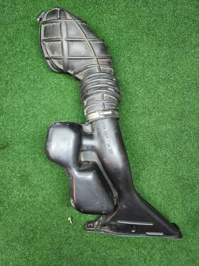 15997025 Chevy 91-94 S10 Gmc S150 Air Cleaner Intake Hose Duct 4.3l Oem