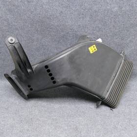 05192094ab Chrysler 2009 Aspen Durango 5.7 Hybrid Two Mode Hemi Air Intake Snorkel Duct Tube 74780 05192094ab Chrysler 2009 Aspen Durango 5.7 Hybrid Two Mode Hemi Air Intake Snorkel Duct Tube 74780