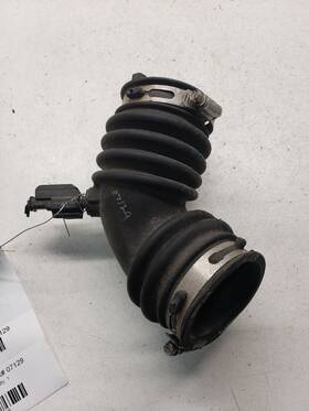 4891136ad Chrysler Ptcruiser 2002 Air Tube/resonator 1458636