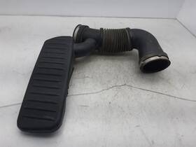 Dodge Truck 338.ch8d06 2006 Durango Air Tube/resonator Hose Oem Unit 5.7l Hemi V8