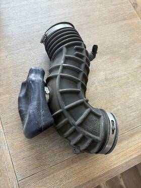 1l2u-9r504-af Ford 2002 - 2005 Explorer Air Intake Tube Resonator Duct Pipe