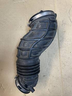 1r3u-9r504-aa Ford 1r3u9r504aa 1999-2005 Mustang Air Cleaner Intake Hose Pipe Oem