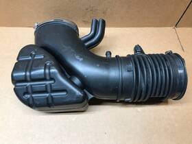 2l7u-9f805-bc Ford 2003 Lincoln Navigator 5.4l Engine Air Cleaner Outlet Duct Intake