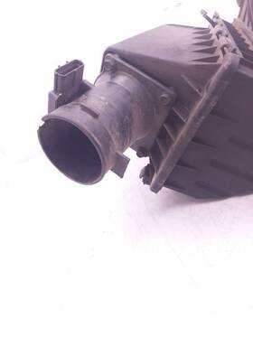 Ford 338.fd1r02 2002 Thunderbird Air Tube/resonator Hose Oem Unit 3.9l V8