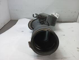 338.fd8n16 Ford Air Tube With Resonator From 2016 F350sd 6.7l Turbo Diesel 12425320