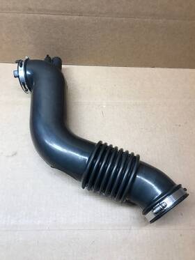 4w73-9r530-aa Ford 2004 Mercury Grand Marquis 4.6l Oem Engine Air Cleaner Outlet Duct Intake Hose