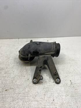 Ford 7l1e-ah 2007-2008 Expedition 5.4 Air Intake Head Plastic Duct Tube Used 56731