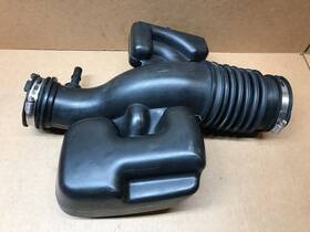 Bl34-9f805-bd Ford 2011 F-150 3.7l Engine Air Cleaner Outlet Duct Intake Hose