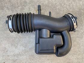 Br33-95805-ca Ford 2011 - 2014 Mustang 3.7l V6 Intake Tube Pipe Hose With Resonator Clamps Oem