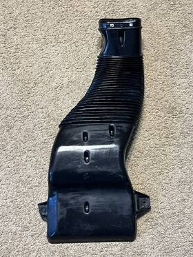 E6ae-9c675-cd Ford 89 90 91 Towncar Grand Marquis Crown Victoria 5.0l Air Intake Duct Tube Oem