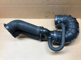 F6ue-9r504-db Ford 1995 Econoline E-150 5.0l Air Cleaner Outlet Duct Intake Hose