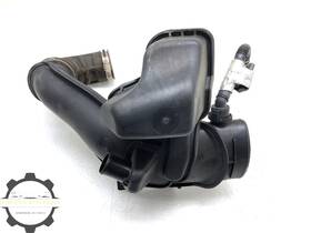 Ford Fb53-9f805-dd 2011-2019 Explorer 2.3l Air Intake Resonator Hose Tube Pipe Oem