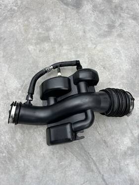 Fl349f805ae Ford Fl349b642ac Intake Air Duct F-series Xiii 2015